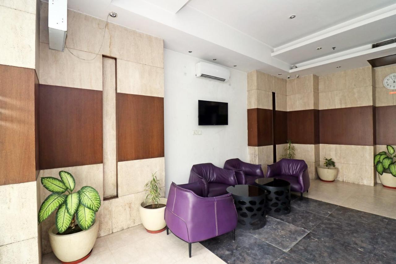 Capital O 19296 Joy Inn & Suites Bhiwadi Екстер'єр фото